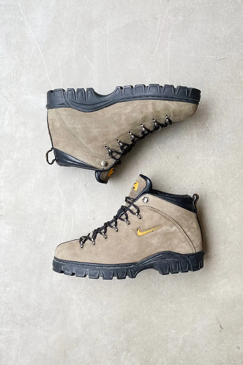 90'S MOUNTAIN TRECKING BOOTS / KHAKI [SIZE: US10.0 (27.0cm) USED]