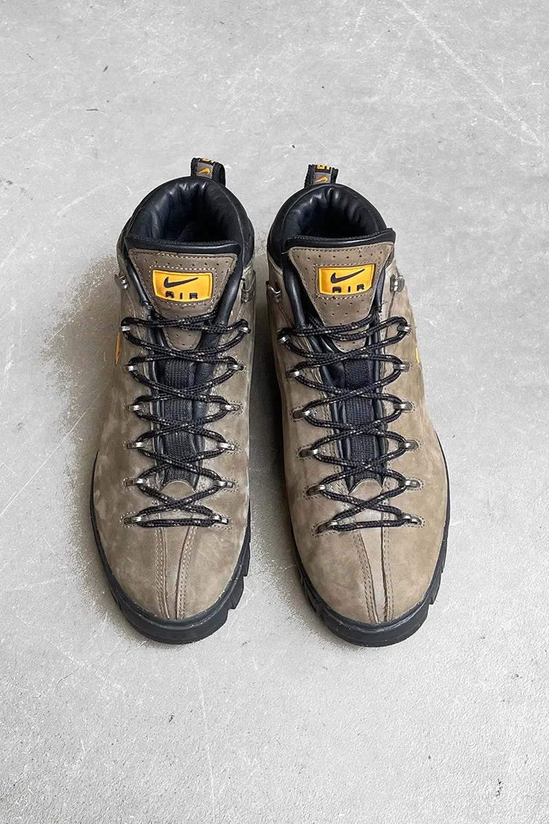 90'S MOUNTAIN TRECKING BOOTS / KHAKI [SIZE: US10.0 (27.0cm) USED]