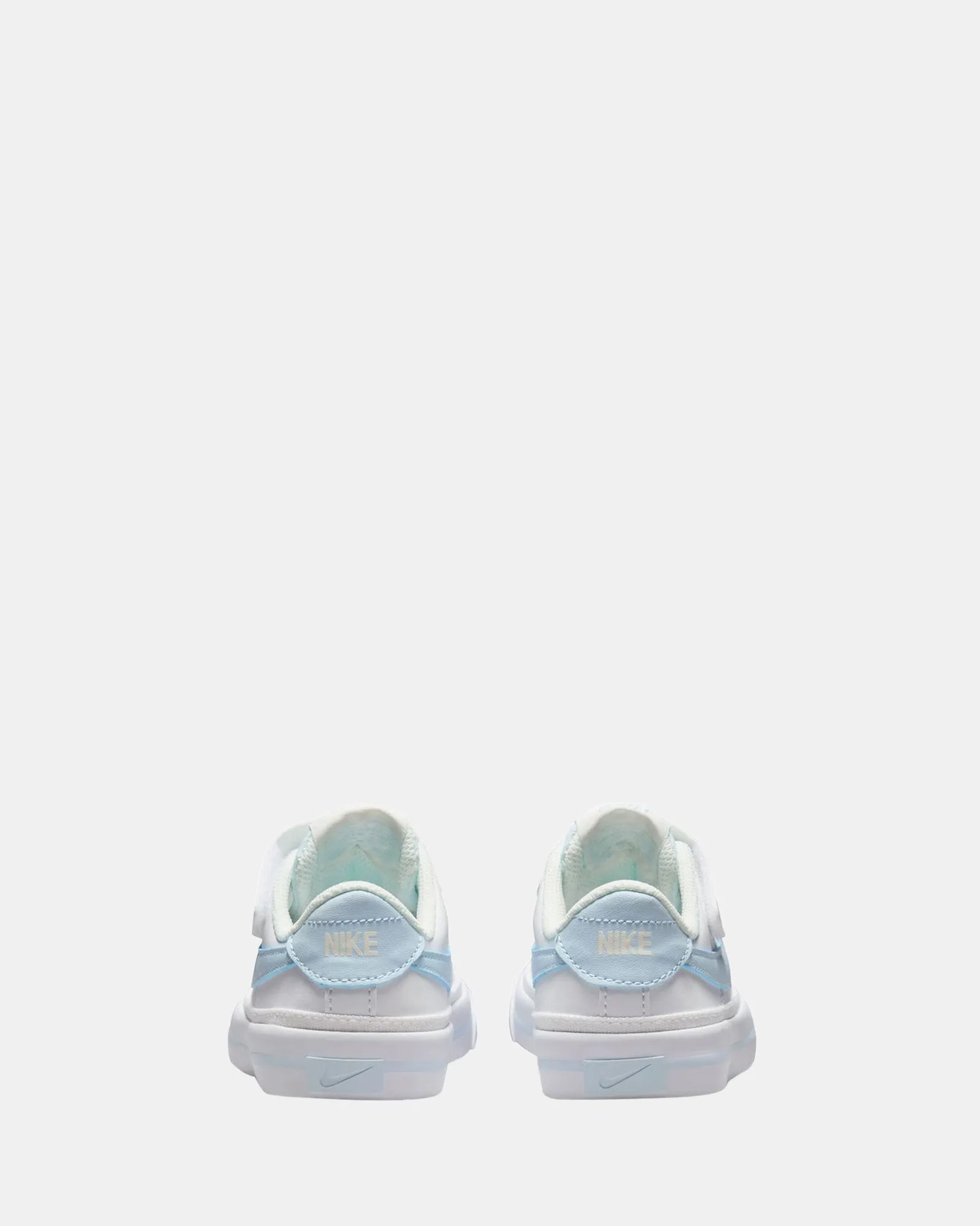 Court Legacy Pre-School White/Blue Tint/Sail
