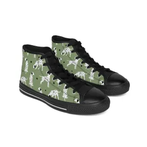 Cute Dalmatian Dogs Men's Classic Sneakers