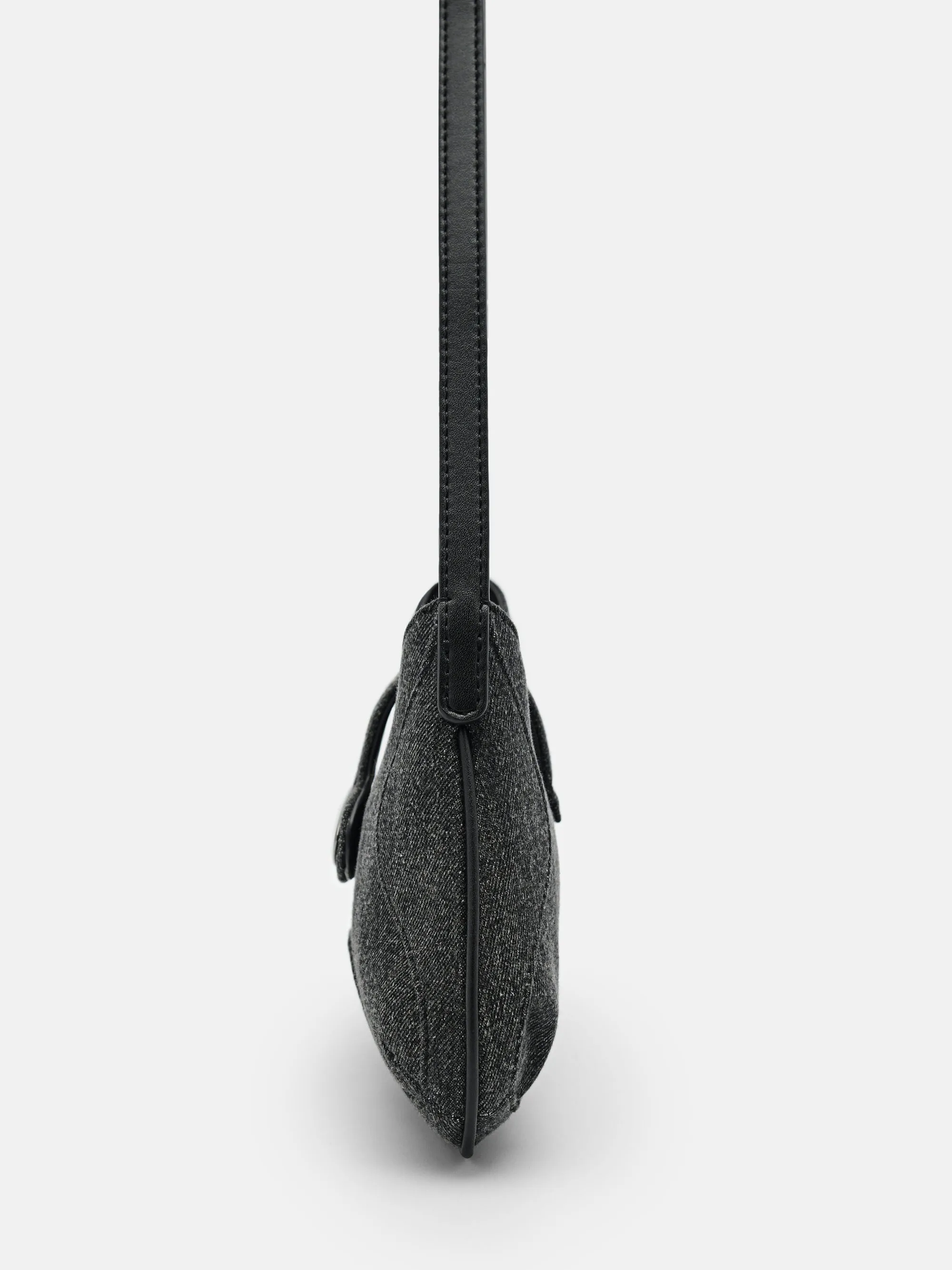 Dione Shoulder Bag
