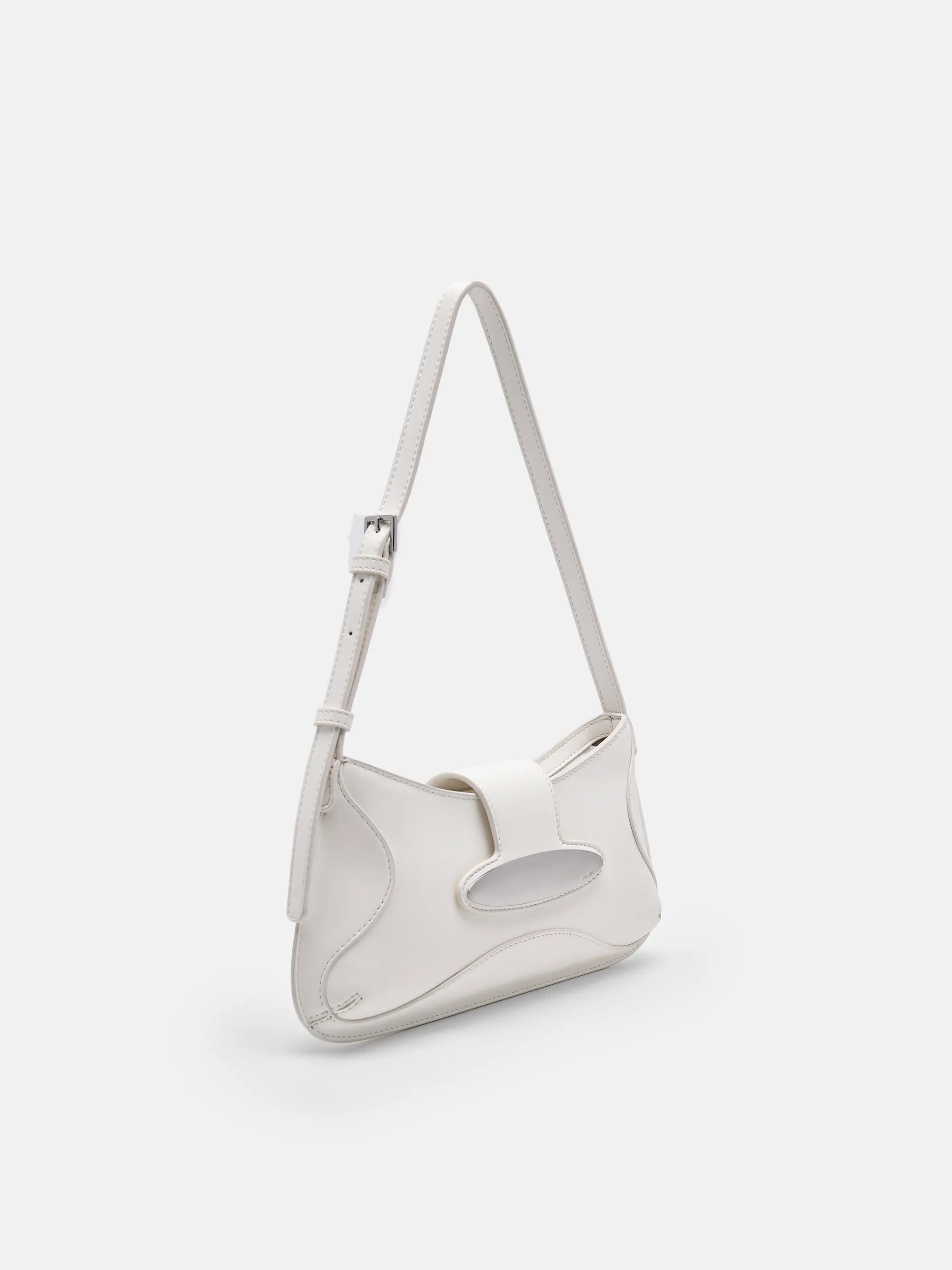 Dione Shoulder Bag