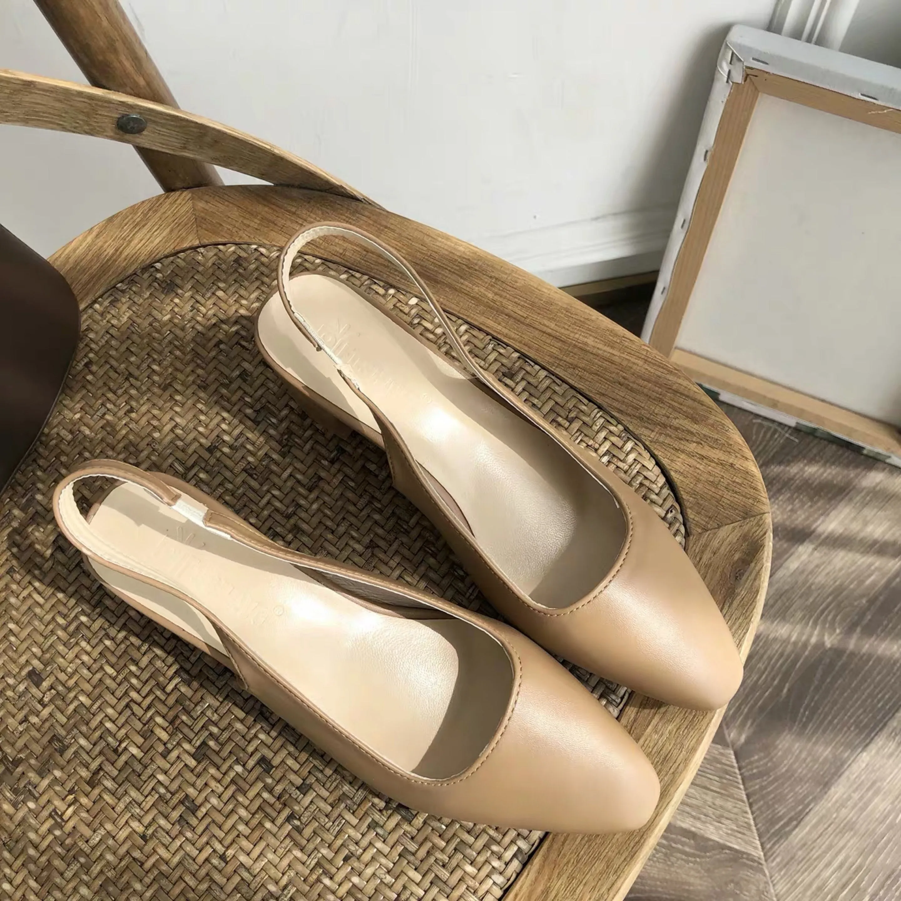 KORA PUMPS [PREORDER]