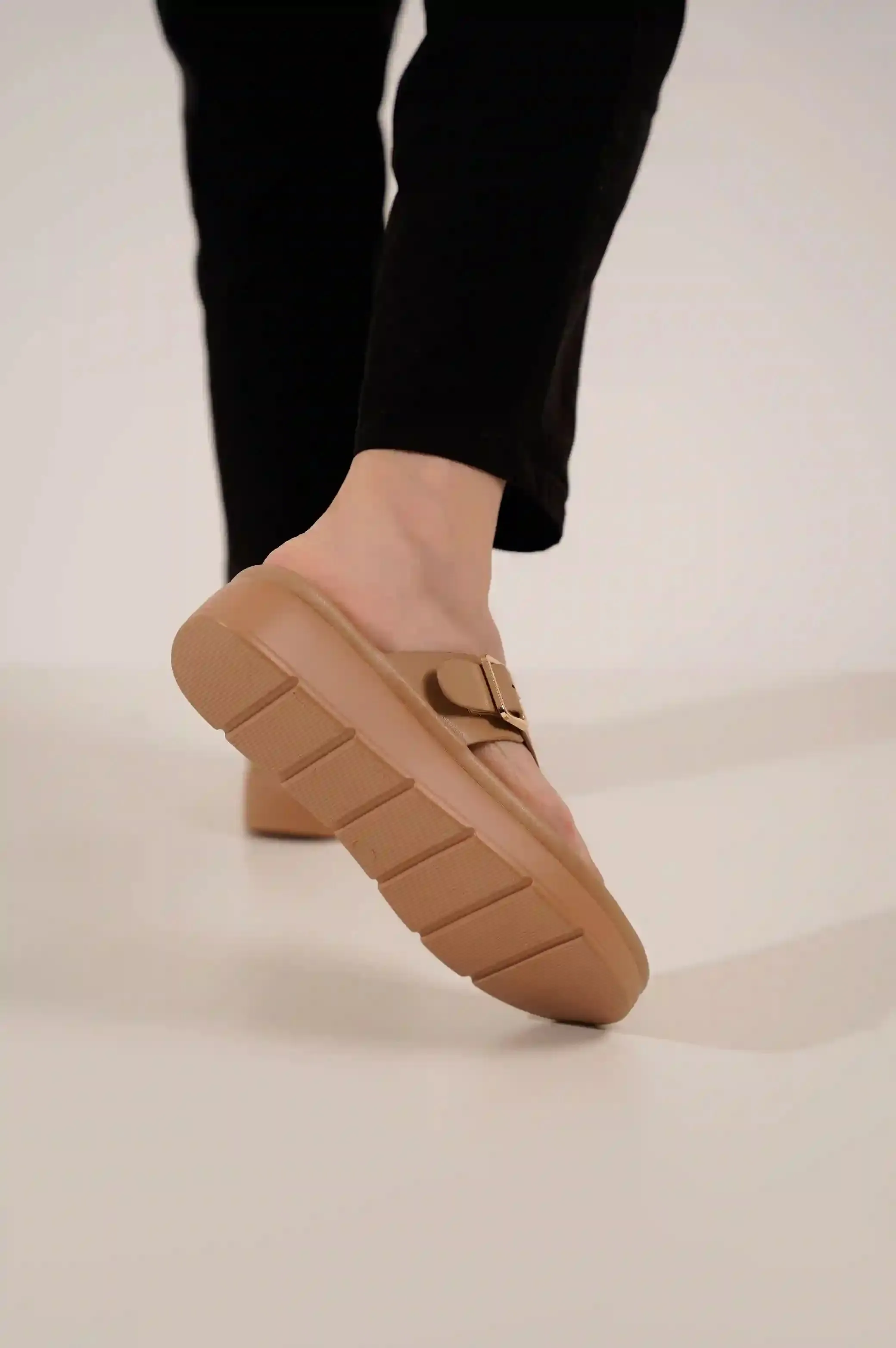 MAMA BASIC FIT-FLOP