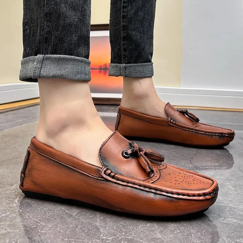 New Loafers for Men Round Toe Vegan Leather Brogue Embossed with Tassel Driving Loafers Anti-Slip Flexible Flat Heel Party Classic Slip On