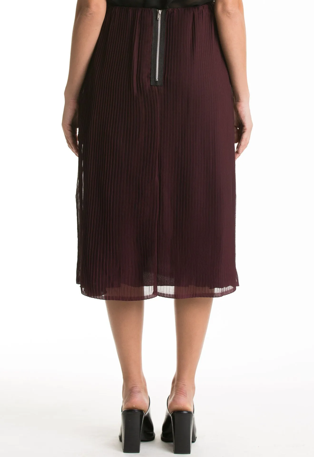 Pembroke Pleated Midi Skirt - M