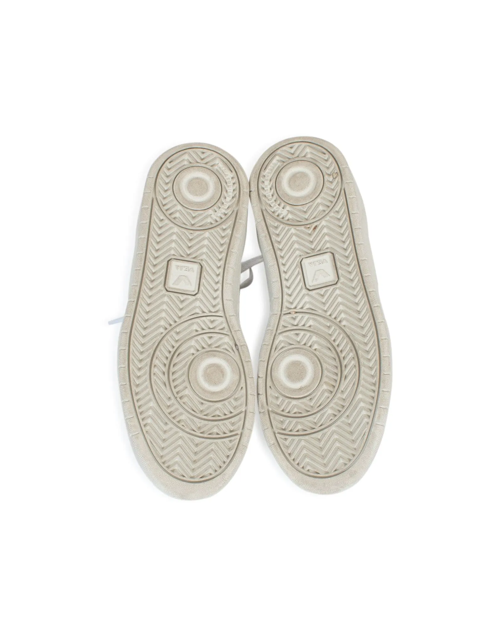 "V-10" Low Top Sneakers