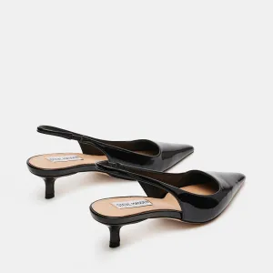 Steve Madden Kari sort spiss lakkpumps med slingback og liten hel