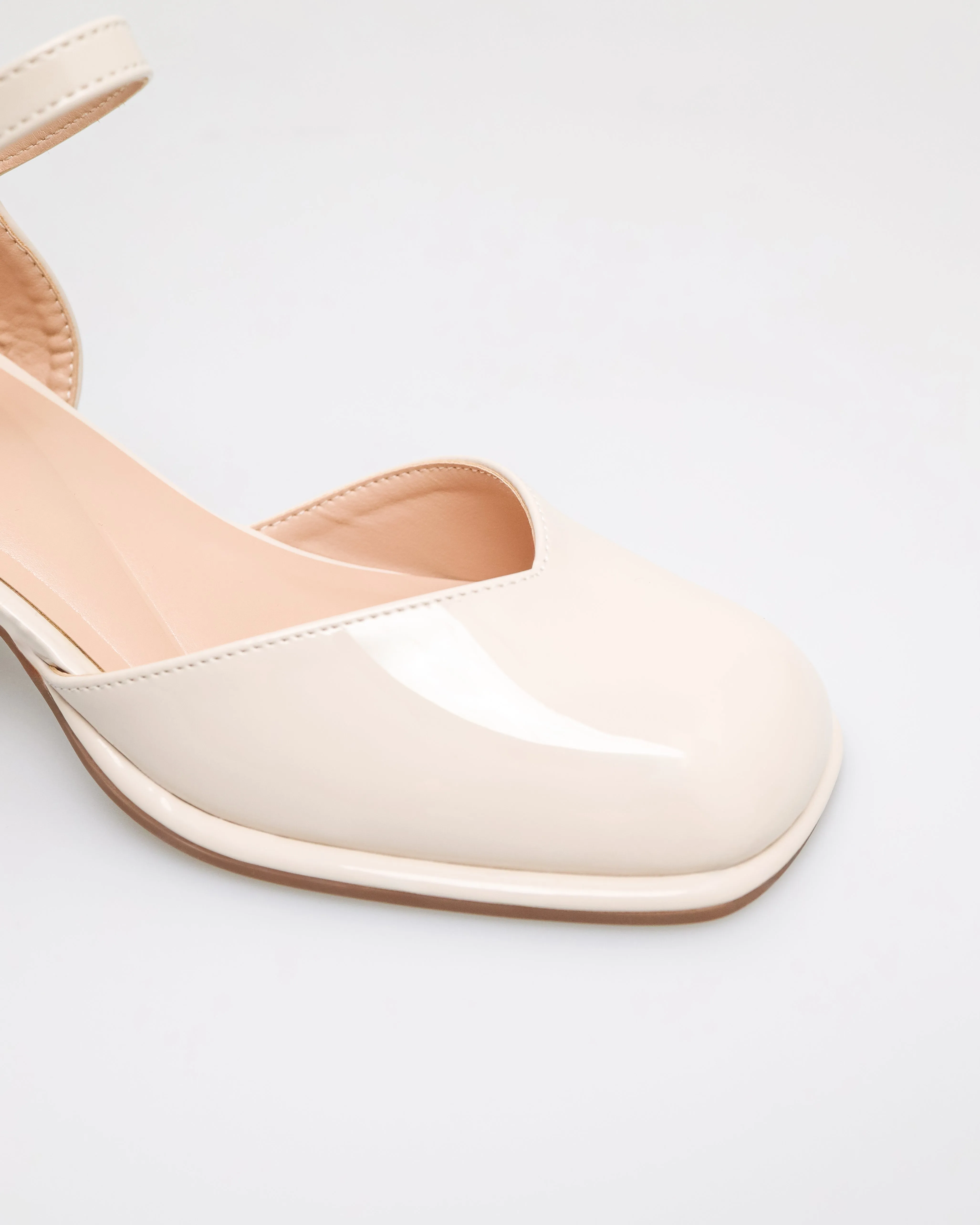 Tomaz NN387 Tomaz Radiant Block Heels