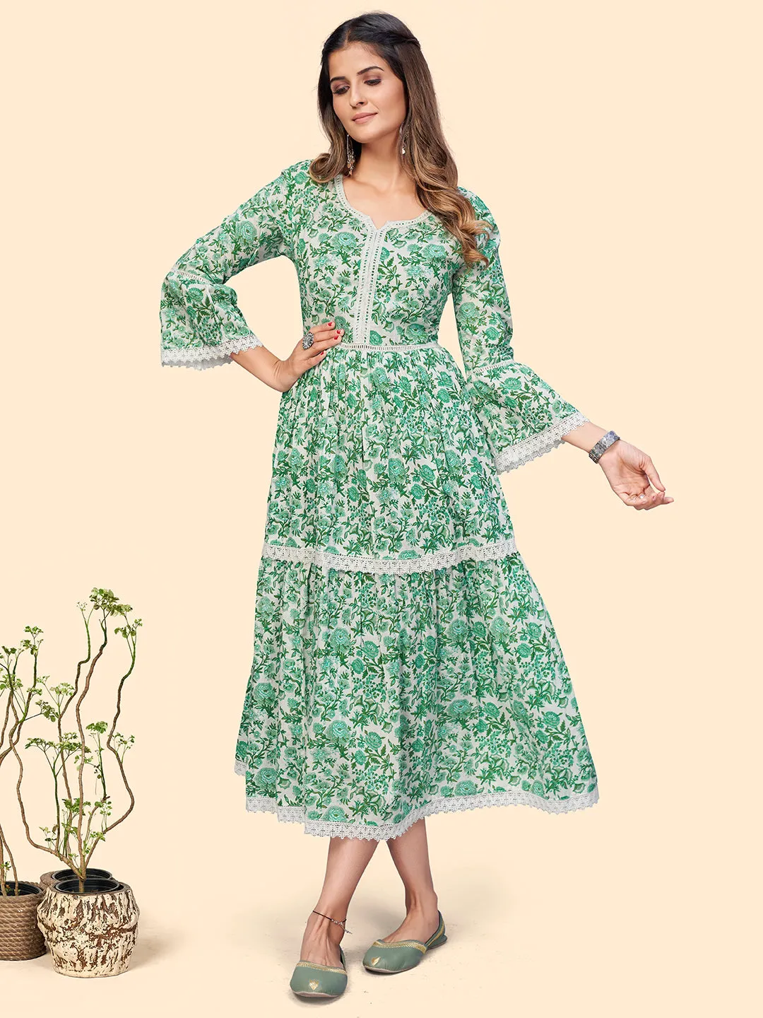 Women'S Floral Print Flared Cotton Green Stitched Kurta