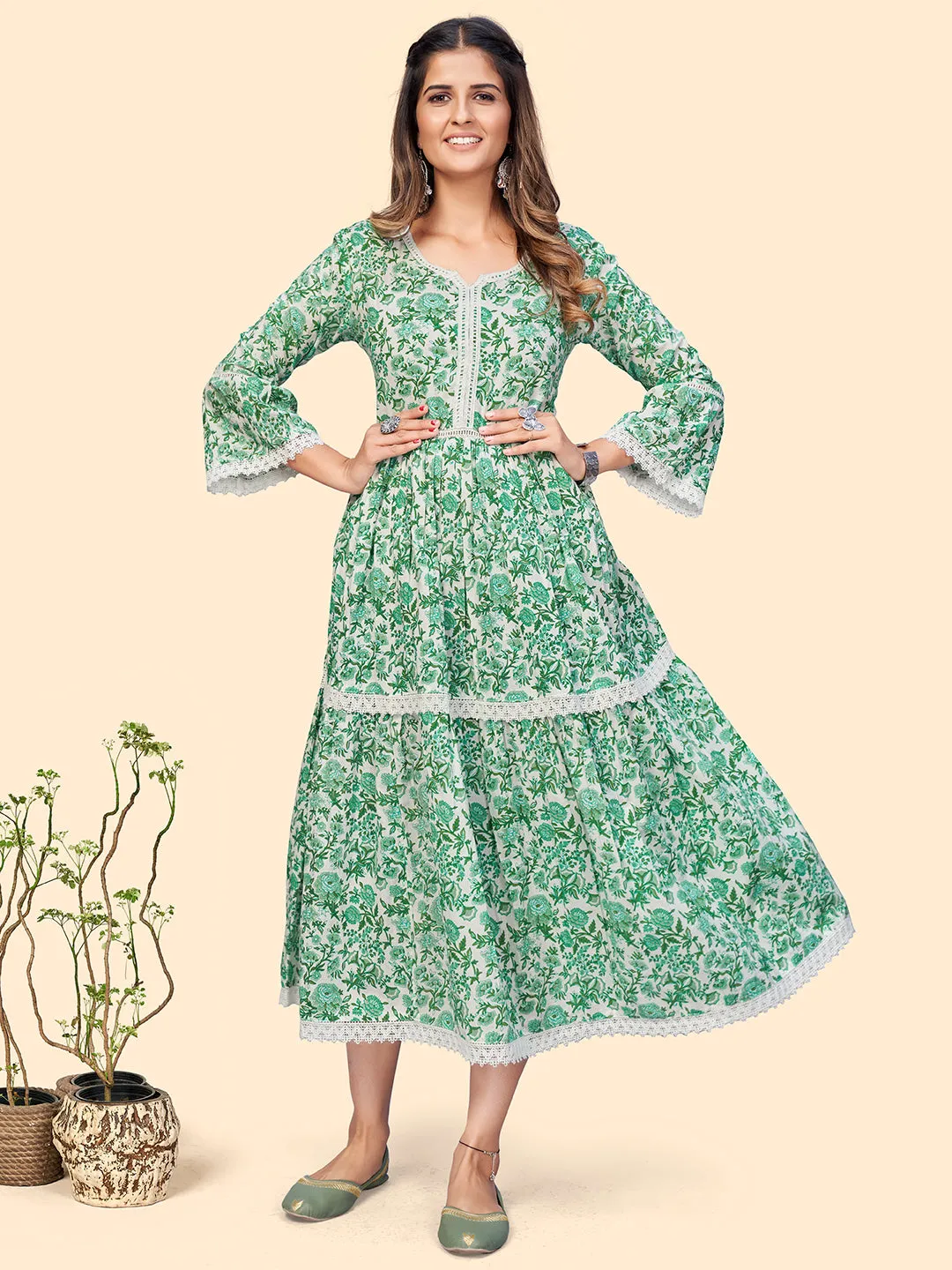 Women'S Floral Print Flared Cotton Green Stitched Kurta